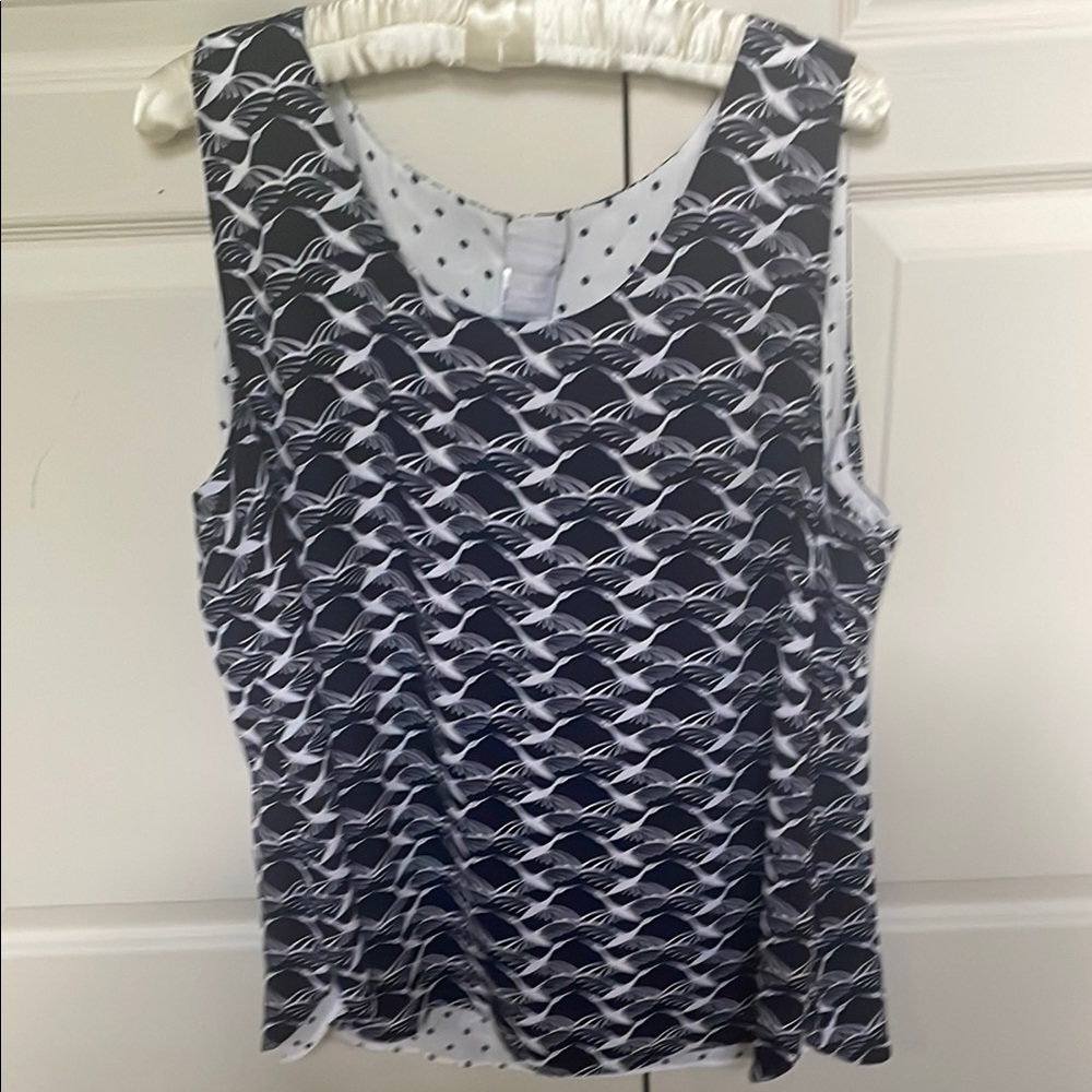 Chico's Blue and White Fitted Sleeveless Tank Top reversable!